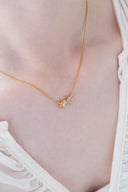 Flower 2gem necklace