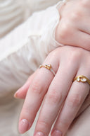 Heart mantel ring
