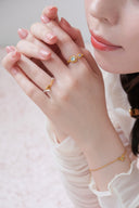 Flower stone ring