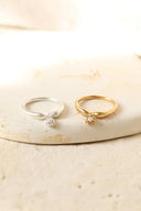 Swing pearl ring
