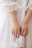 rose ribbon bracelet / emiru x momota