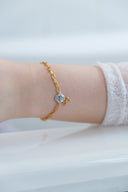 rose ribbon bracelet / emiru x momota