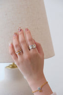 open flower ring / emiru x momota　