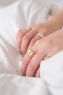 emiru x momota / Check ring