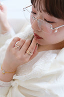 open flower ring (3stone) / emiru x momota