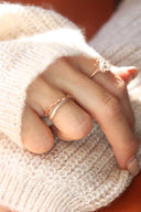 Frill double ring