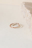Frill double ring