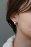 crescent plump  pierce