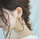 Frill waver cuff