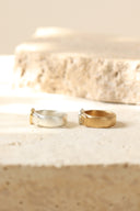Buckle heart ring