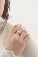 Buckle heart ring