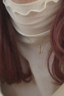 Alphabet necklace / gold