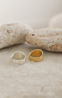 Oneshoulder ring