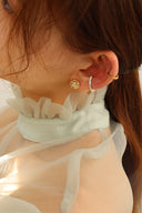 Frill jewel pierce