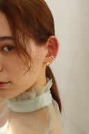 Frill jewel pierce