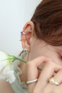 Frill jewel pierce