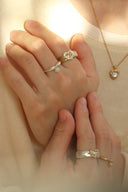 Buckle heart ring