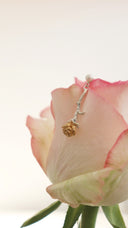 Swing rose pierce / (七分咲き)