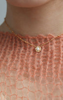 Daisy necklace