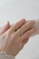 Mesh heart ring