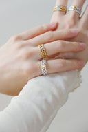 Mesh heart ring