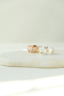 open flower ring (3stone) / emiru x momota