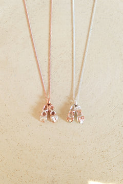 ballet shoes necklace / pink gold / シルバー