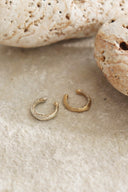 Inside oval cuff