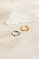 Pleats ear cuff